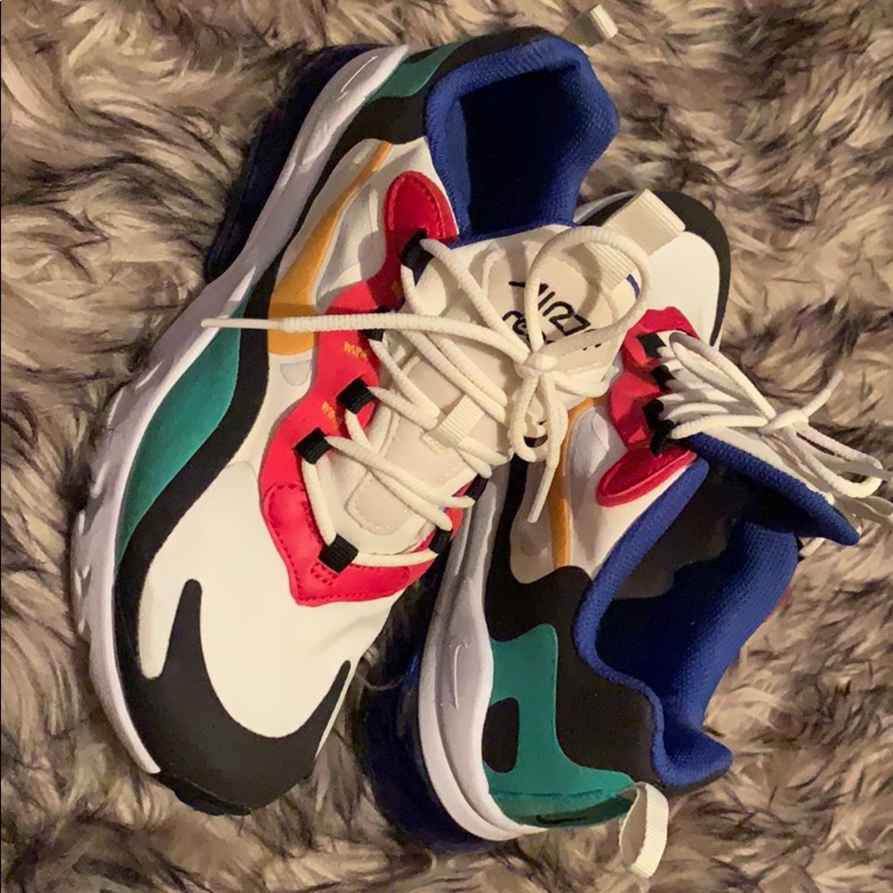 Nike air 70 reacts